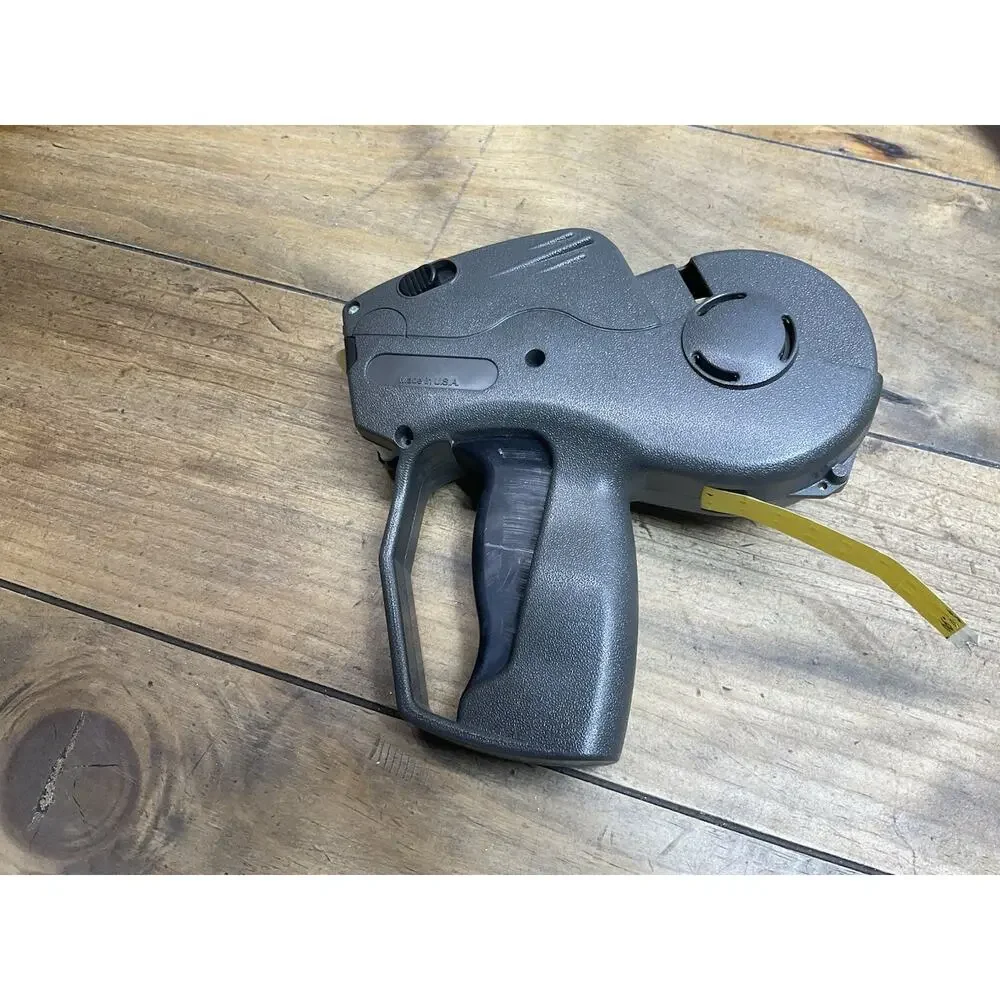 Monarch Paxar 1131 One Line Price Tag Label Gun With Labels